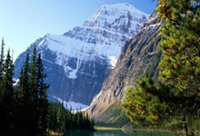 西甲第12輪加的斯2-1巴塞羅那  後防聯手送禮.